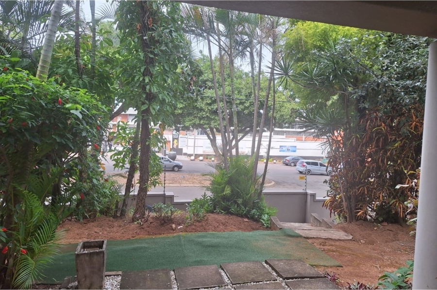 2 Bedroom Property for Sale in Essenwood KwaZulu-Natal