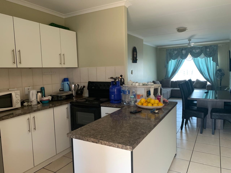 2 Bedroom Property for Sale in Empangeni Central KwaZulu-Natal