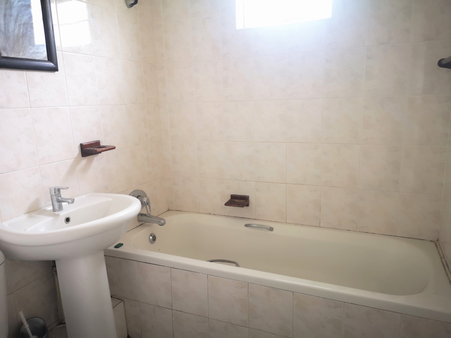 To Let 3 Bedroom Property for Rent in Birdswood KwaZulu-Natal