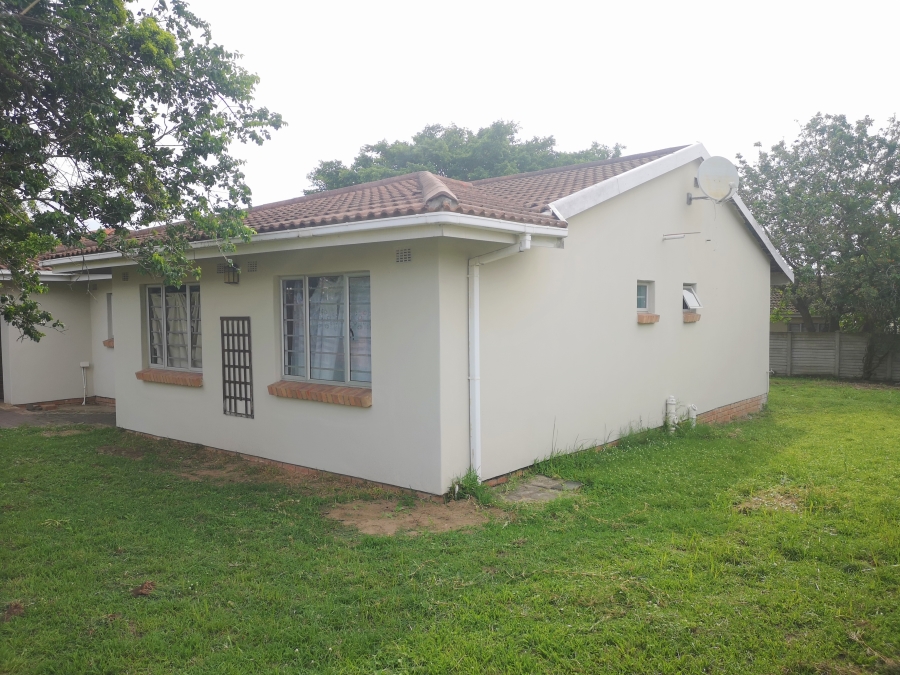 To Let 3 Bedroom Property for Rent in Birdswood KwaZulu-Natal