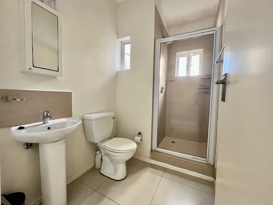 To Let 2 Bedroom Property for Rent in Sheffield Beach KwaZulu-Natal