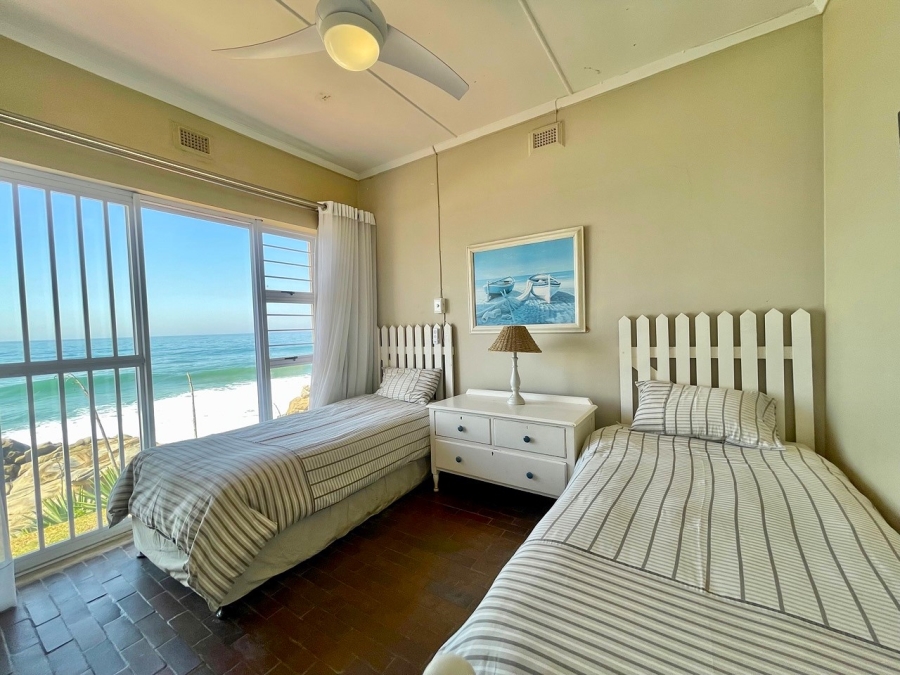 7 Bedroom Property for Sale in Shakas Rock KwaZulu-Natal