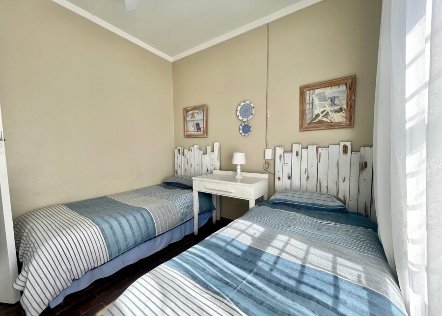 7 Bedroom Property for Sale in Shakas Rock KwaZulu-Natal