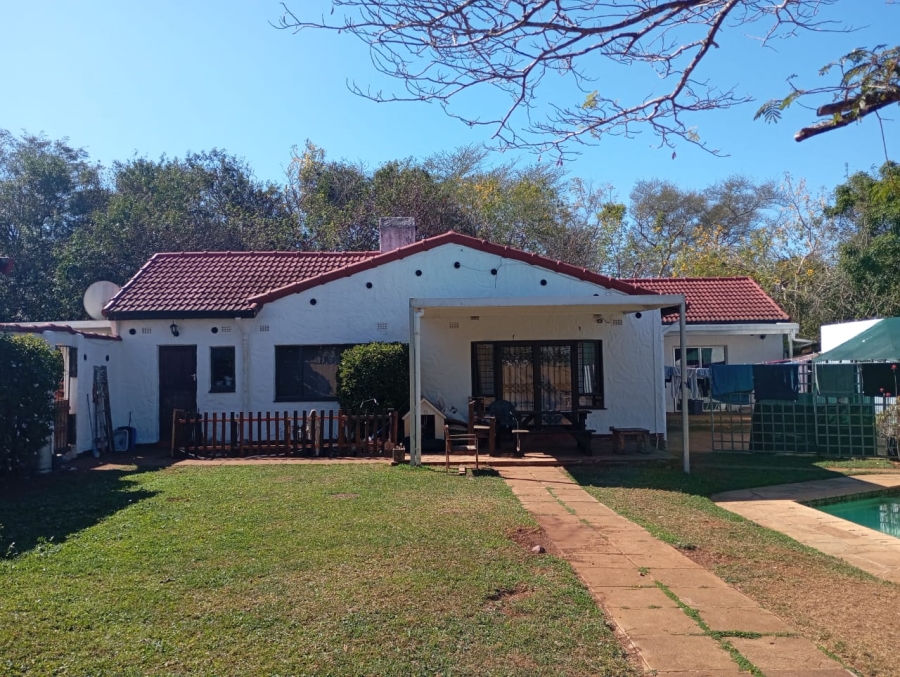 3 Bedroom Property for Sale in Crestview KwaZulu-Natal