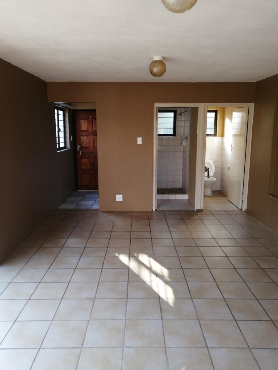 3 Bedroom Property for Sale in Crestview KwaZulu-Natal