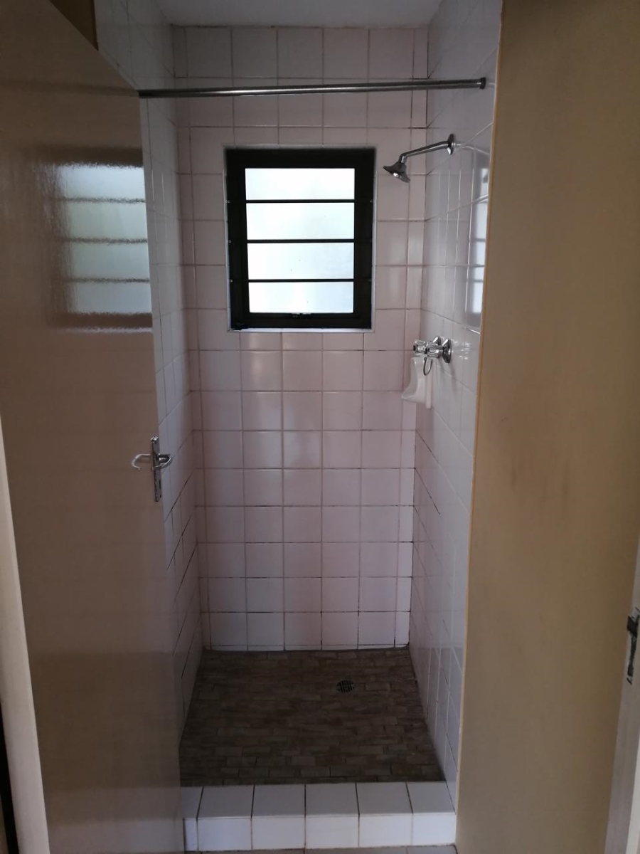 3 Bedroom Property for Sale in Crestview KwaZulu-Natal