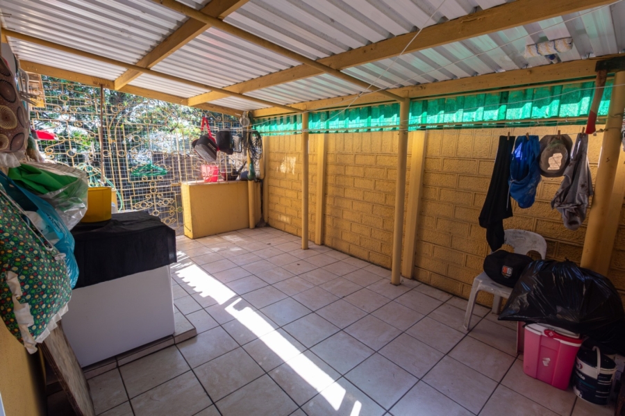 To Let 3 Bedroom Property for Rent in Bluff KwaZulu-Natal