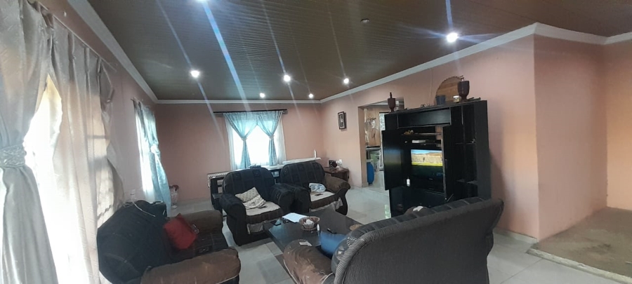 2 Bedroom Property for Sale in Umgababa South KwaZulu-Natal