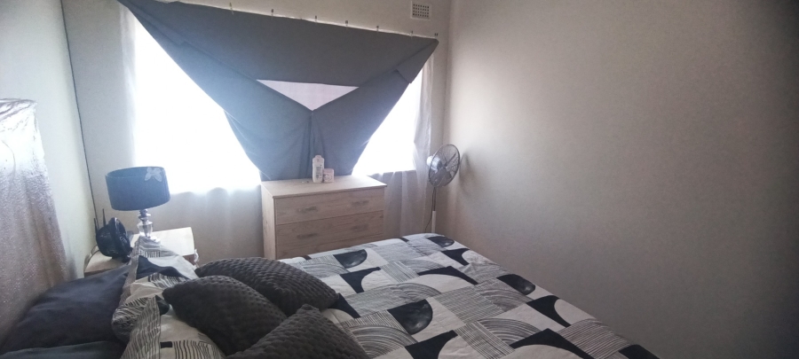 To Let 2 Bedroom Property for Rent in Bluff KwaZulu-Natal