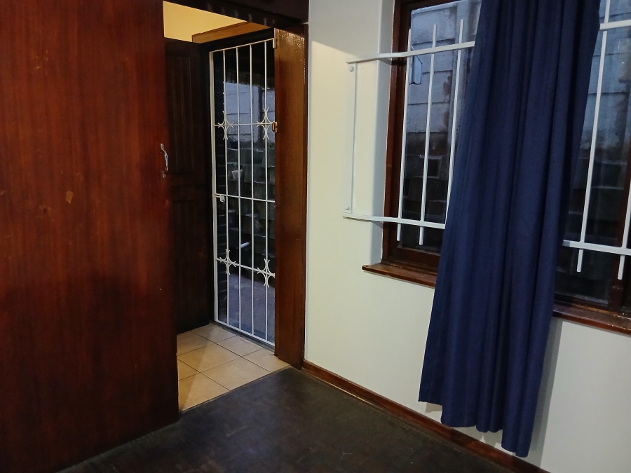To Let 2 Bedroom Property for Rent in Bluff KwaZulu-Natal