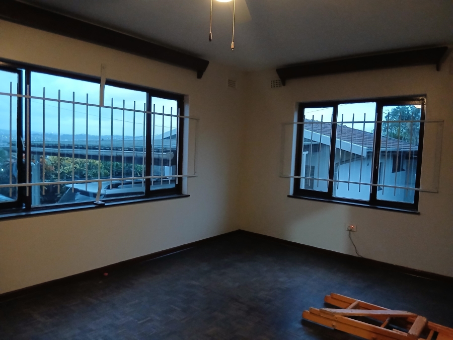 To Let 2 Bedroom Property for Rent in Bluff KwaZulu-Natal