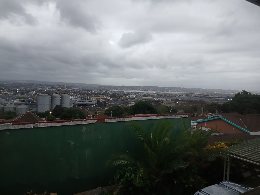 To Let 2 Bedroom Property for Rent in Bluff KwaZulu-Natal