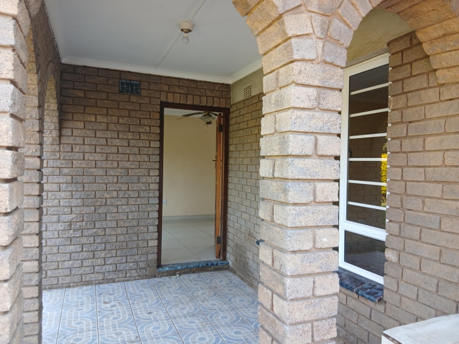To Let 3 Bedroom Property for Rent in Wentworth KwaZulu-Natal