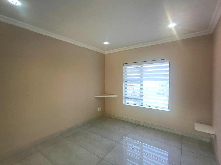 To Let 3 Bedroom Property for Rent in Birdswood KwaZulu-Natal