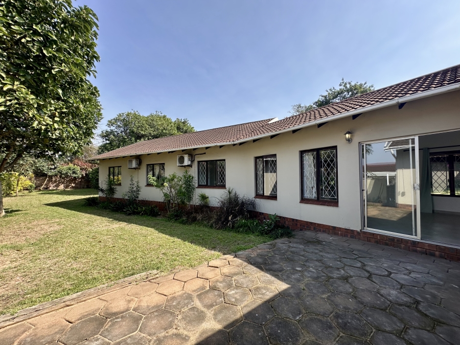 4 Bedroom Property for Sale in Meer En See KwaZulu-Natal