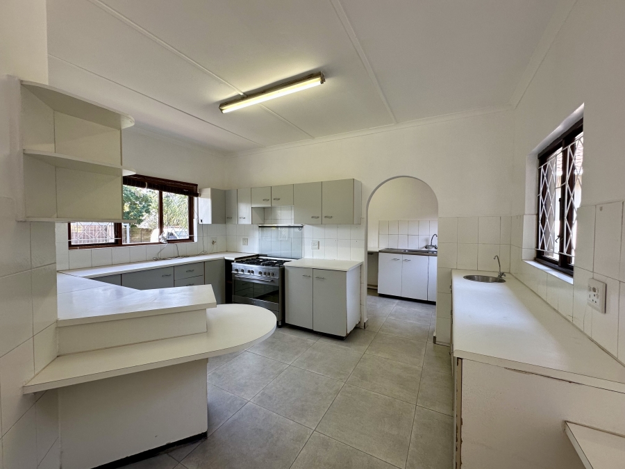 4 Bedroom Property for Sale in Meer En See KwaZulu-Natal