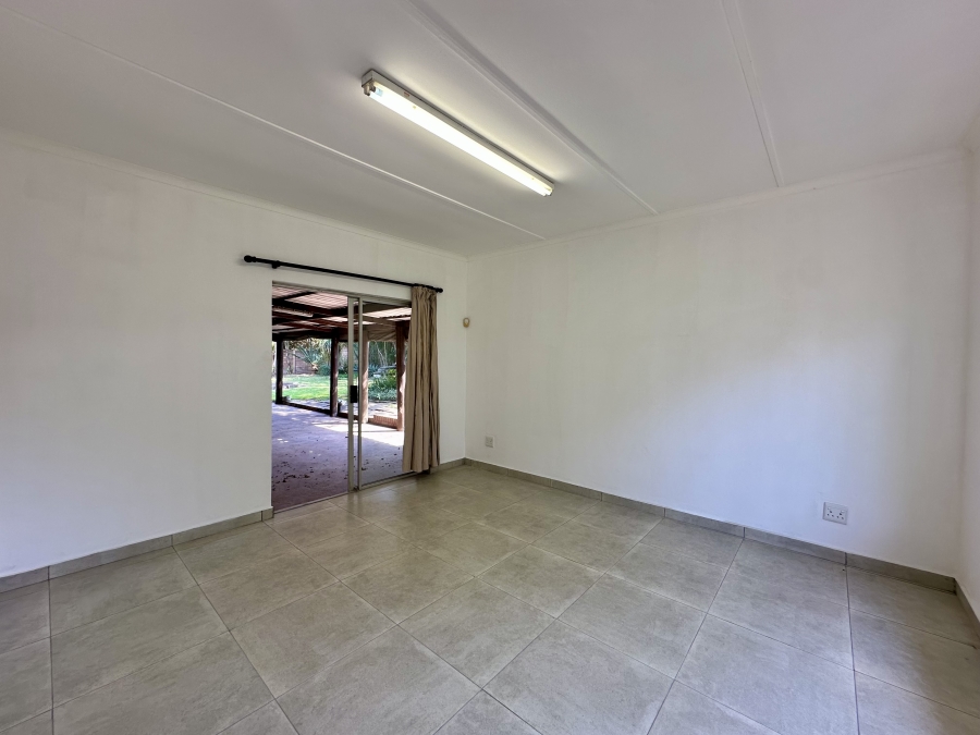 4 Bedroom Property for Sale in Meer En See KwaZulu-Natal