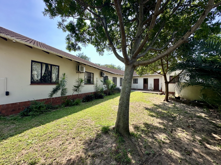 4 Bedroom Property for Sale in Meer En See KwaZulu-Natal