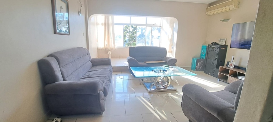 2 Bedroom Property for Sale in Morningside KwaZulu-Natal