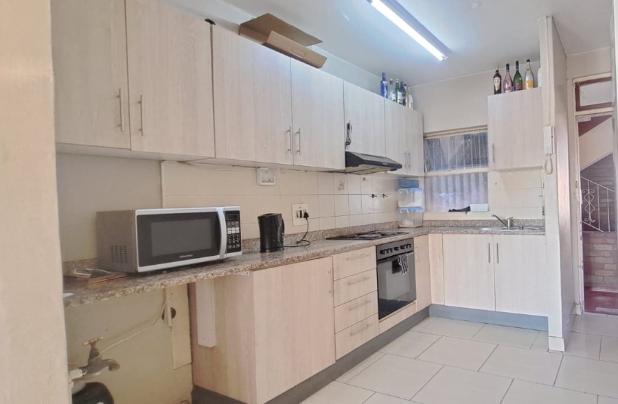 2 Bedroom Property for Sale in Morningside KwaZulu-Natal