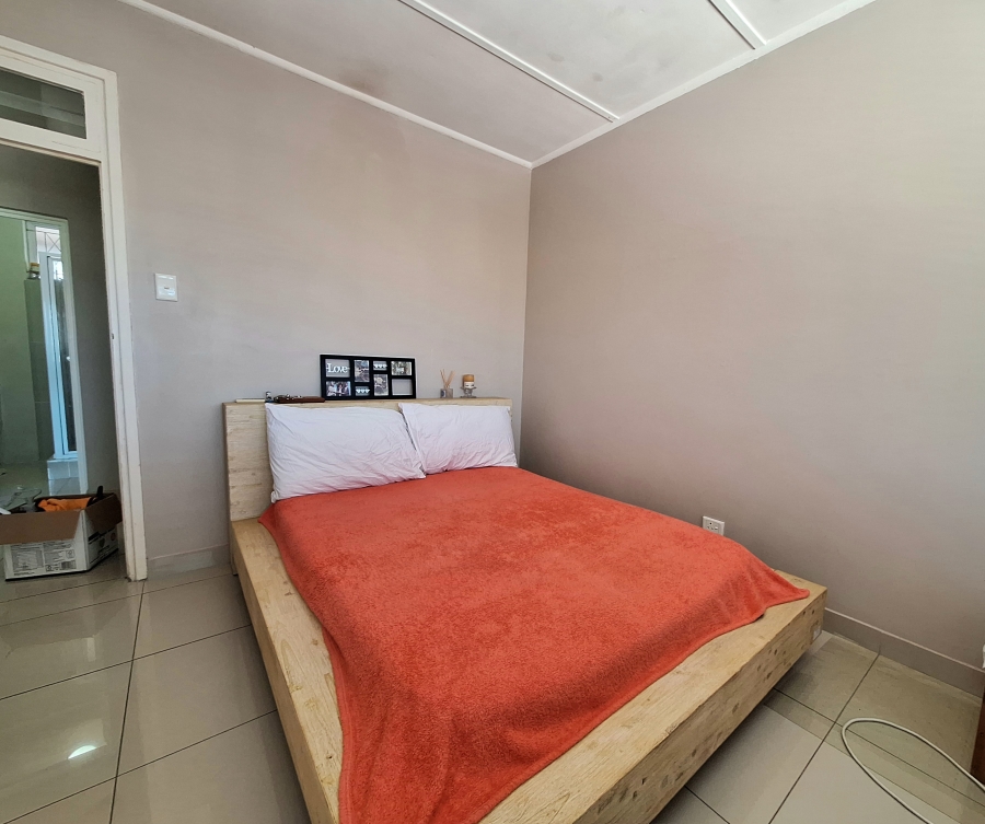 1 Bedroom Property for Sale in Morningside KwaZulu-Natal