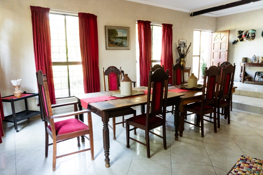 6 Bedroom Property for Sale in Tugela Mouth KwaZulu-Natal