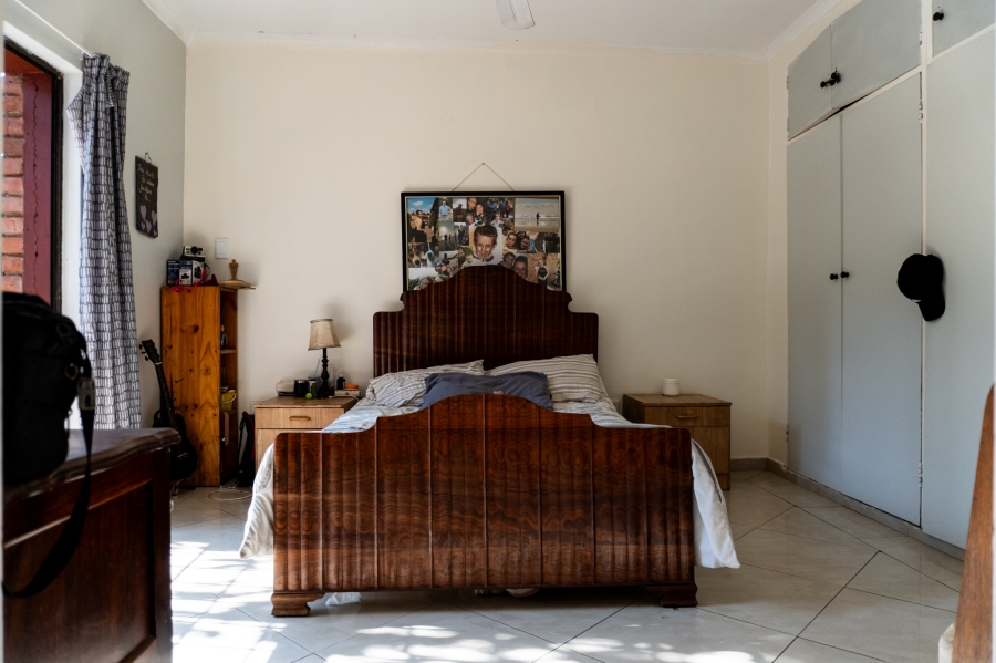 6 Bedroom Property for Sale in Tugela Mouth KwaZulu-Natal