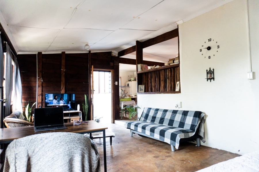 6 Bedroom Property for Sale in Tugela Mouth KwaZulu-Natal