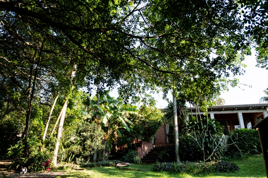 6 Bedroom Property for Sale in Tugela Mouth KwaZulu-Natal