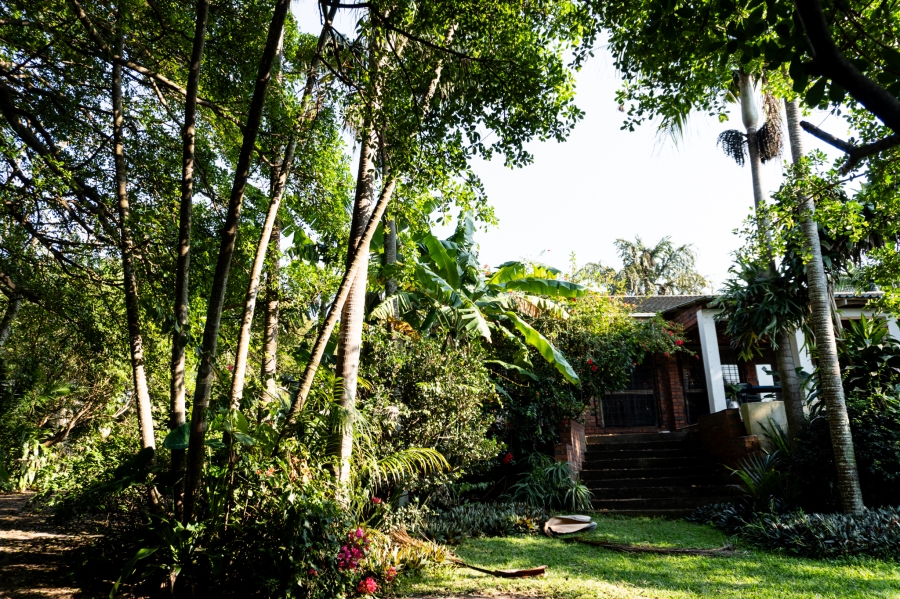 6 Bedroom Property for Sale in Tugela Mouth KwaZulu-Natal