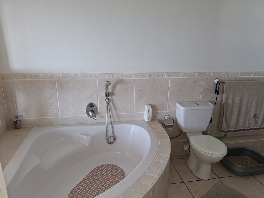 3 Bedroom Property for Sale in Woodgrange KwaZulu-Natal