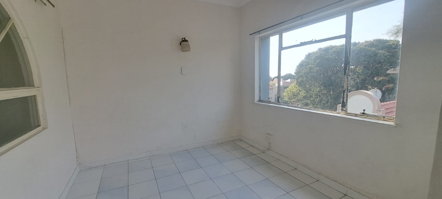To Let 1 Bedroom Property for Rent in Glenwood KwaZulu-Natal