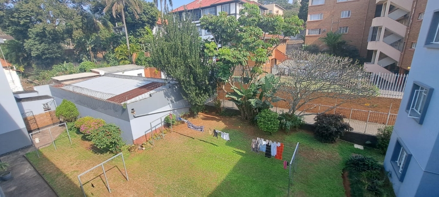To Let 1 Bedroom Property for Rent in Glenwood KwaZulu-Natal