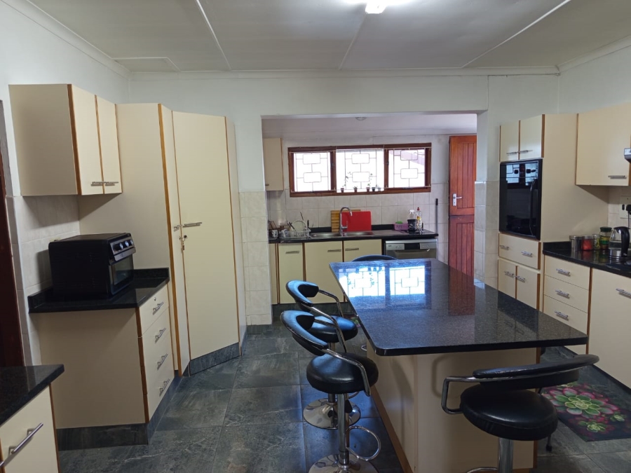 4 Bedroom Property for Sale in Brindhaven KwaZulu-Natal