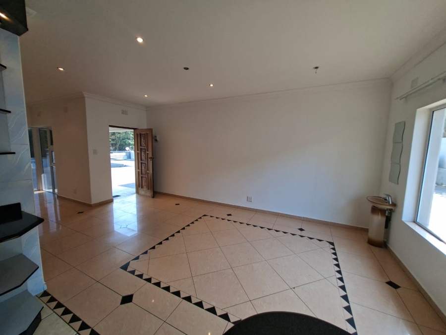 3 Bedroom Property for Sale in Oslo Beach KwaZulu-Natal