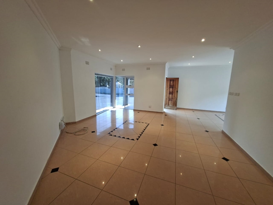 3 Bedroom Property for Sale in Oslo Beach KwaZulu-Natal