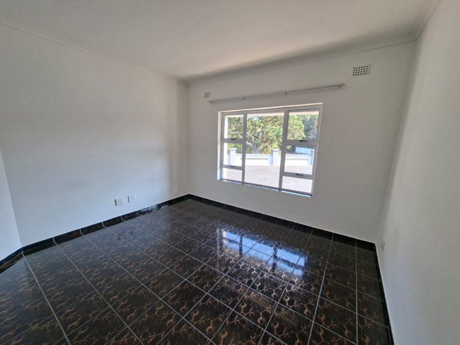 3 Bedroom Property for Sale in Oslo Beach KwaZulu-Natal