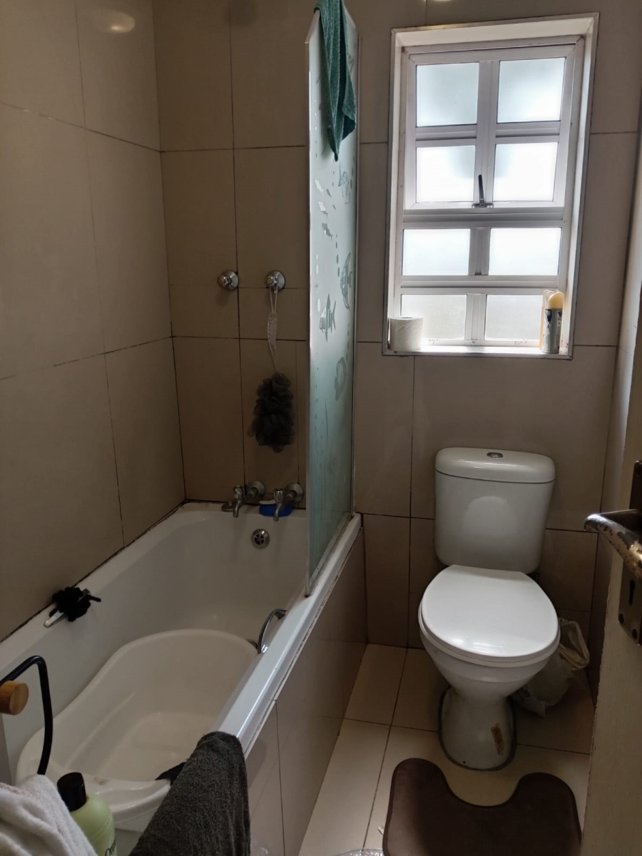 2 Bedroom Property for Sale in Birdswood KwaZulu-Natal