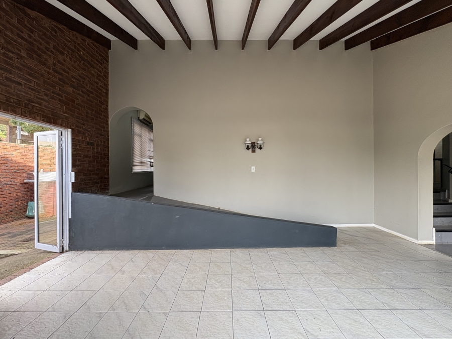 To Let commercial Property for Rent in Musgrave KwaZulu-Natal