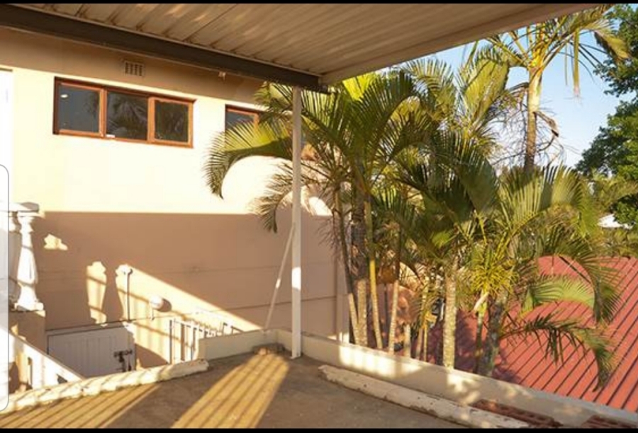 3 Bedroom Property for Sale in Northcroft KwaZulu-Natal