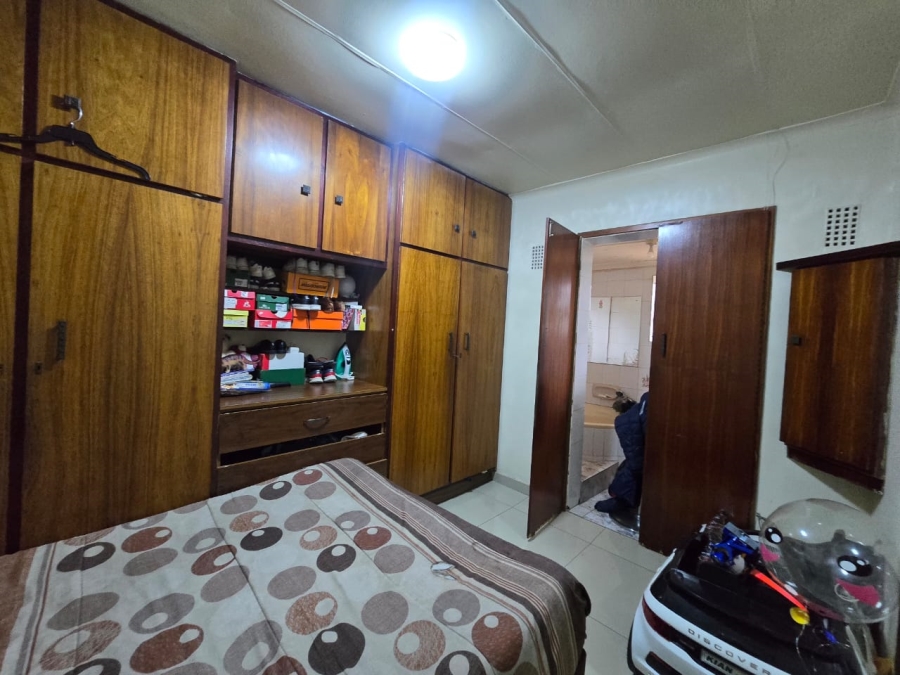 3 Bedroom Property for Sale in Northcroft KwaZulu-Natal