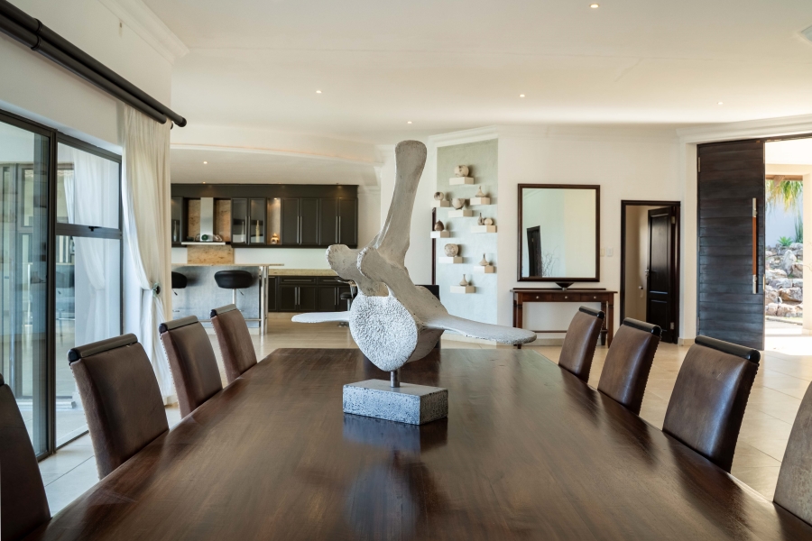 5 Bedroom Property for Sale in Kloof KwaZulu-Natal