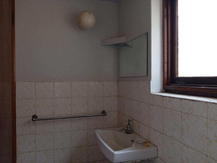 4 Bedroom Property for Sale in Fairview KwaZulu-Natal