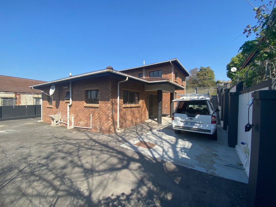 7 Bedroom Property for Sale in Queensburgh KwaZulu-Natal