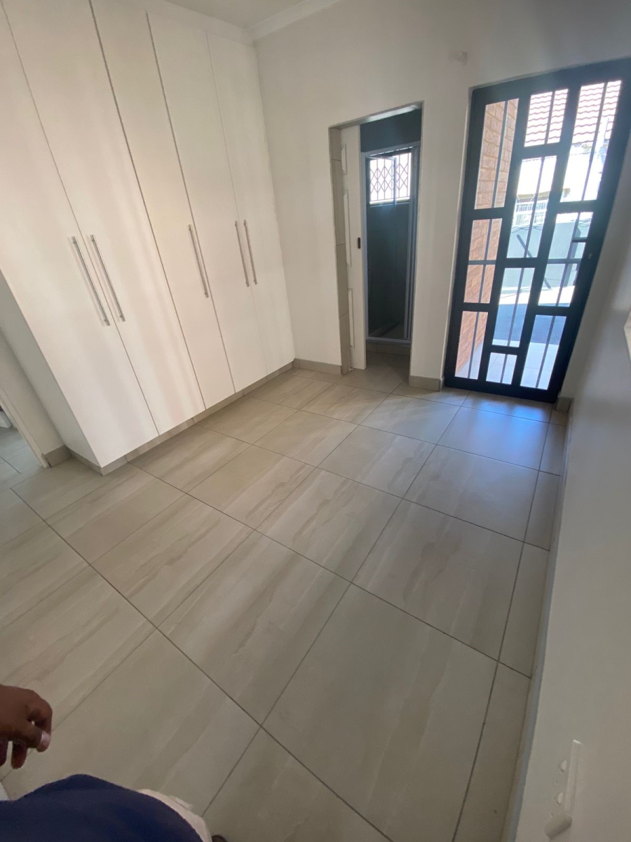 7 Bedroom Property for Sale in Queensburgh KwaZulu-Natal