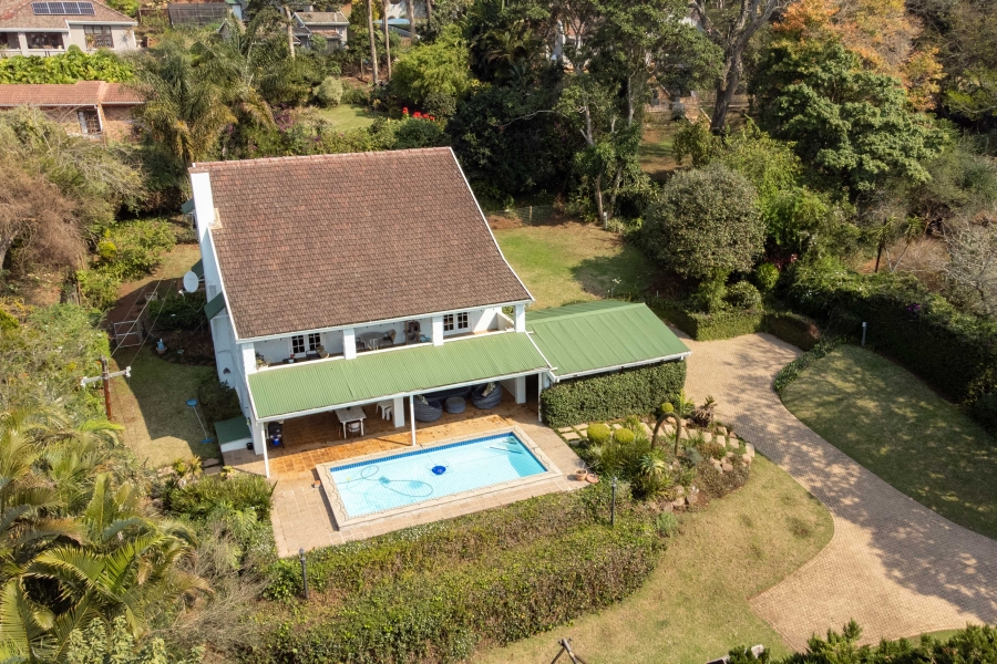 5 Bedroom Property for Sale in Kloof KwaZulu-Natal