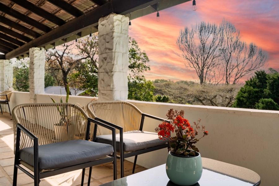 5 Bedroom Property for Sale in Kloof KwaZulu-Natal