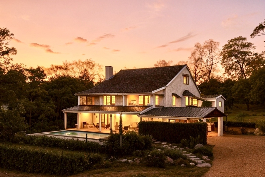 5 Bedroom Property for Sale in Kloof KwaZulu-Natal