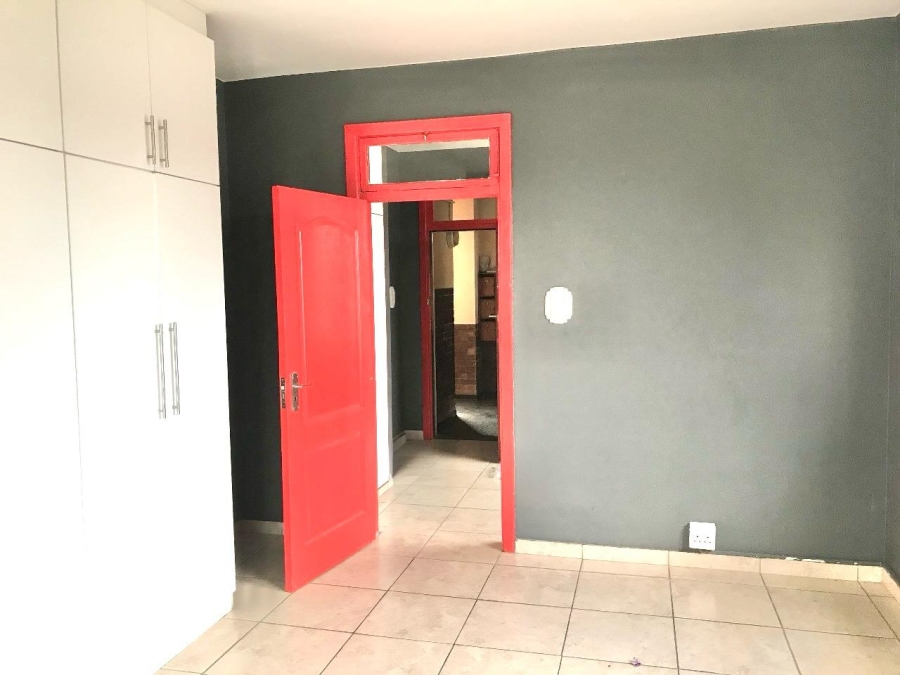 2 Bedroom Property for Sale in Glenwood KwaZulu-Natal