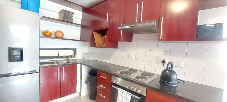 2 Bedroom Property for Sale in Essenwood KwaZulu-Natal